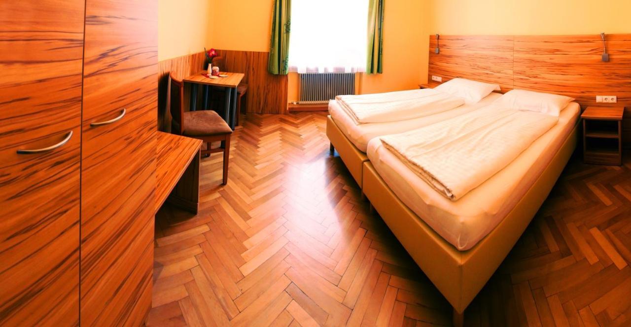 Pension Jahn Зальцбург Номер фото