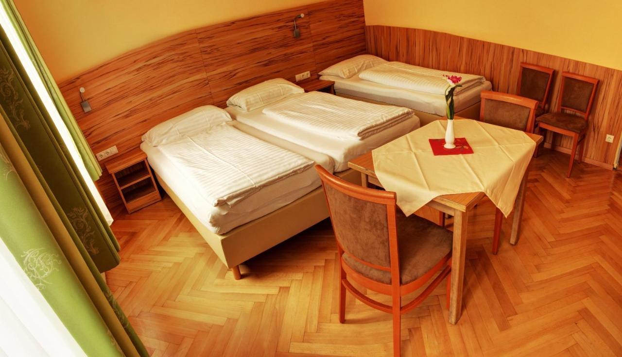 Pension Jahn Зальцбург Номер фото